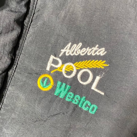 Vintage Alberta Grain Pool Westco Black & Yellow Jacket with Embroidered Logo L - Picture 3 of 15